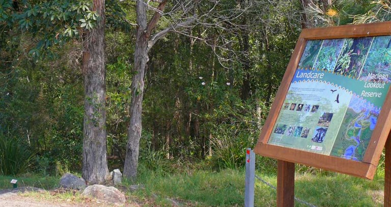 Landcare signs at Maclean Lookout