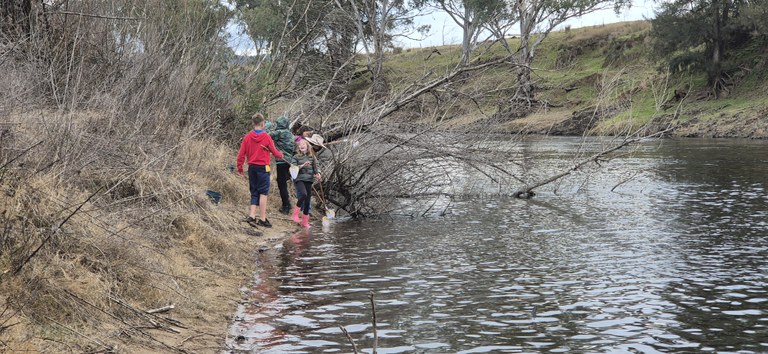 Kids loving environmental science Kids loving environmental science