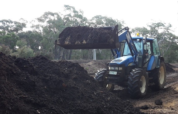 On-farm compost-making workshop