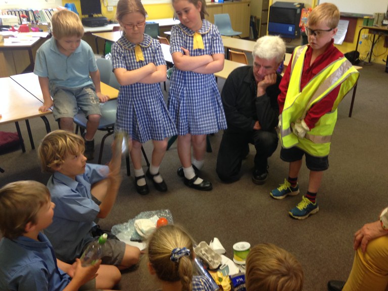 NetWaste visit to Quandialla Central School